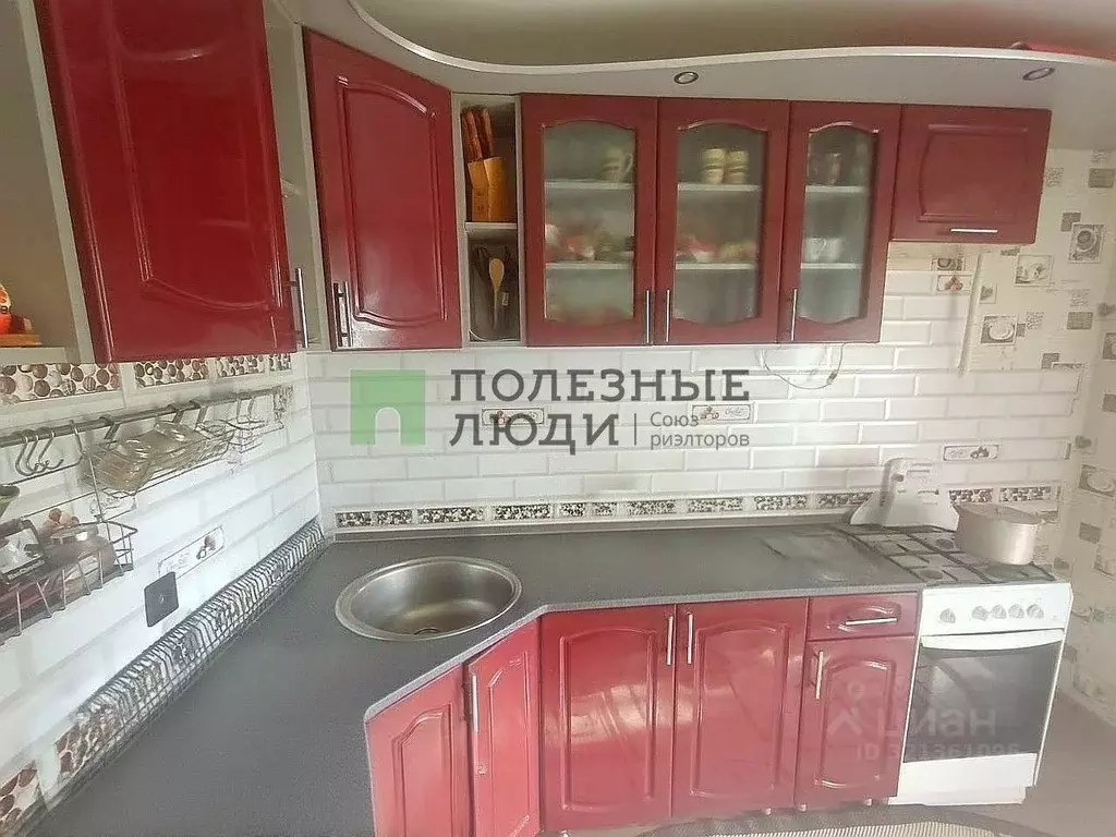 3-к кв. Курганская область, Курган Заозерный жилрайон, 2-й мкр, 21 ... - Фото 1