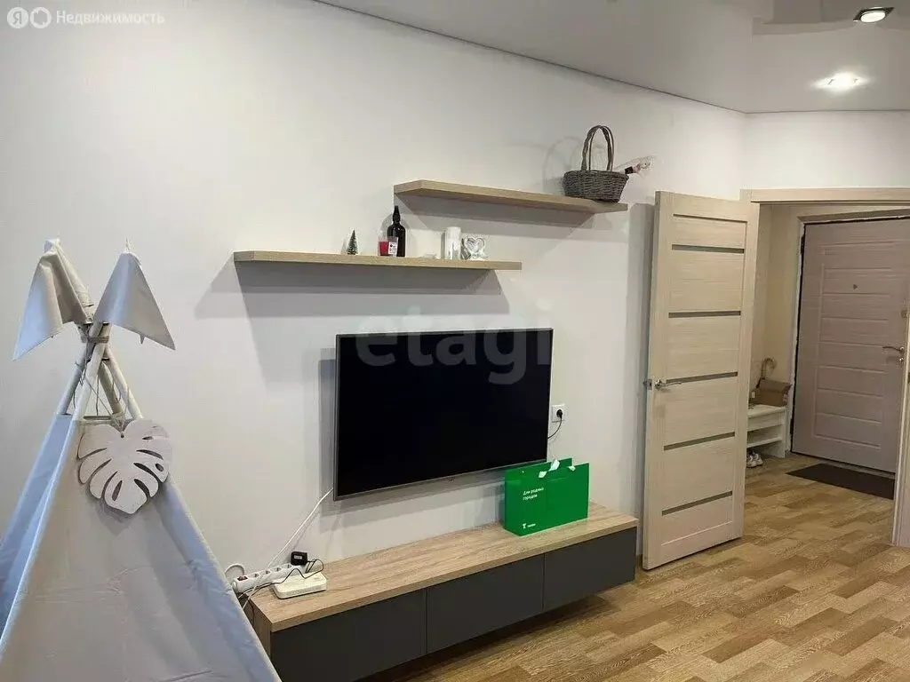 1-комнатная квартира: Набережные Челны, улица Виктора Полякова, 12Б ... - Фото 0