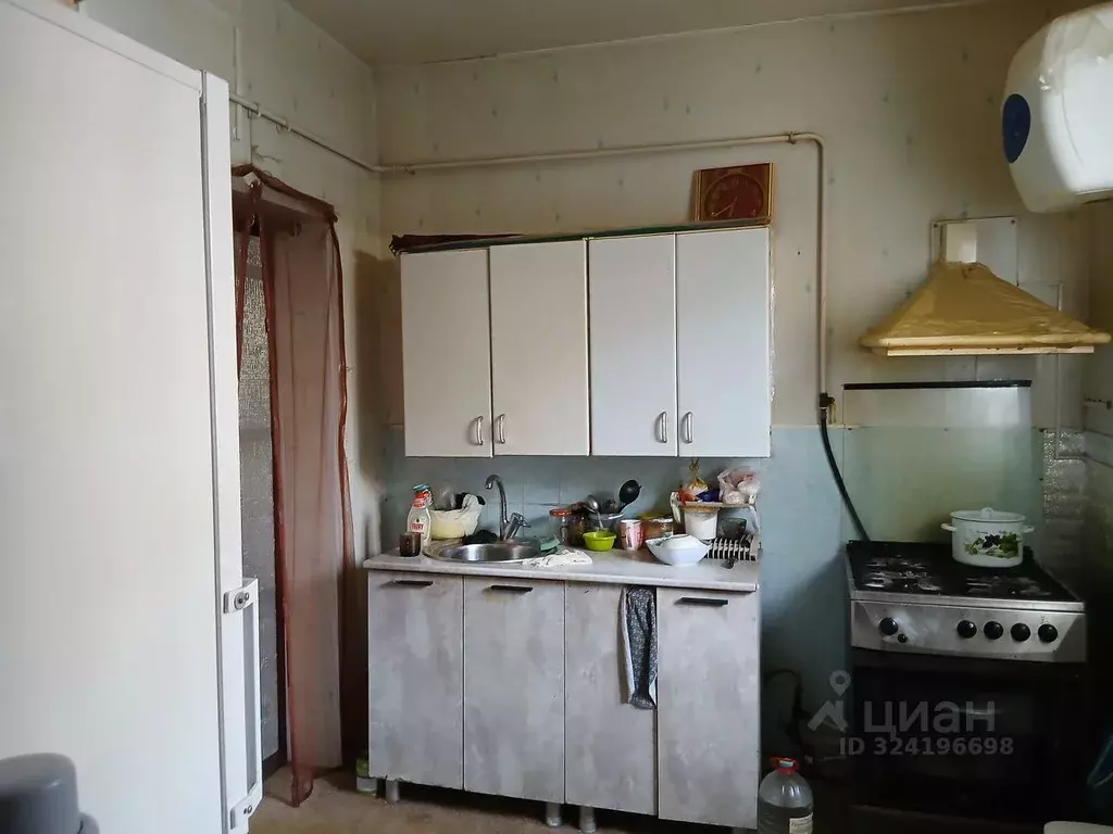 3-к кв. Краснодарский край, Абинский район, Ахтырское городское ... - Фото 1