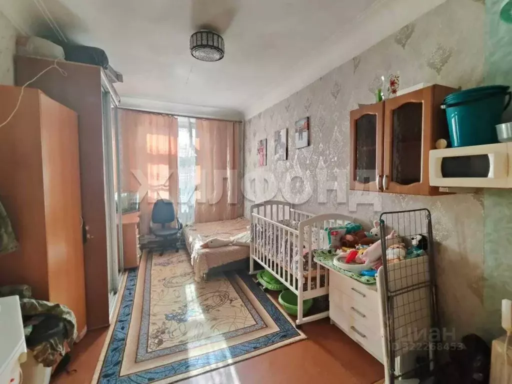 Комната Новосибирская область, Новосибирск ул. Ватутина, 4 (18.1 м) - Фото 2