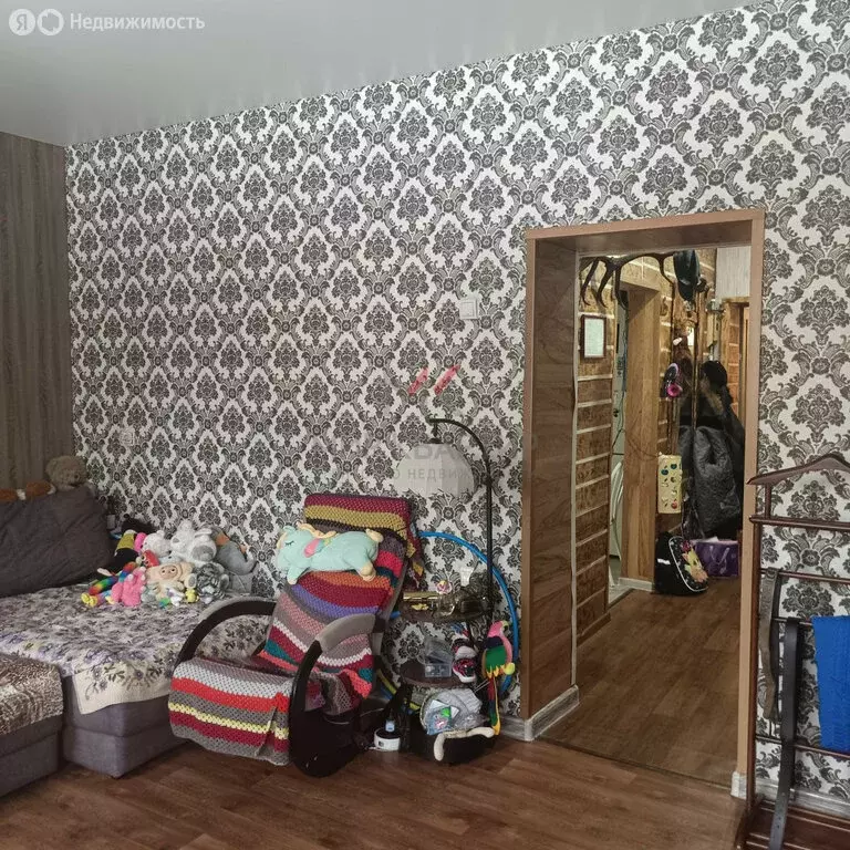 2-комнатная квартира: Черногорск, улица Матросова, 7 (84 м) - Фото 1