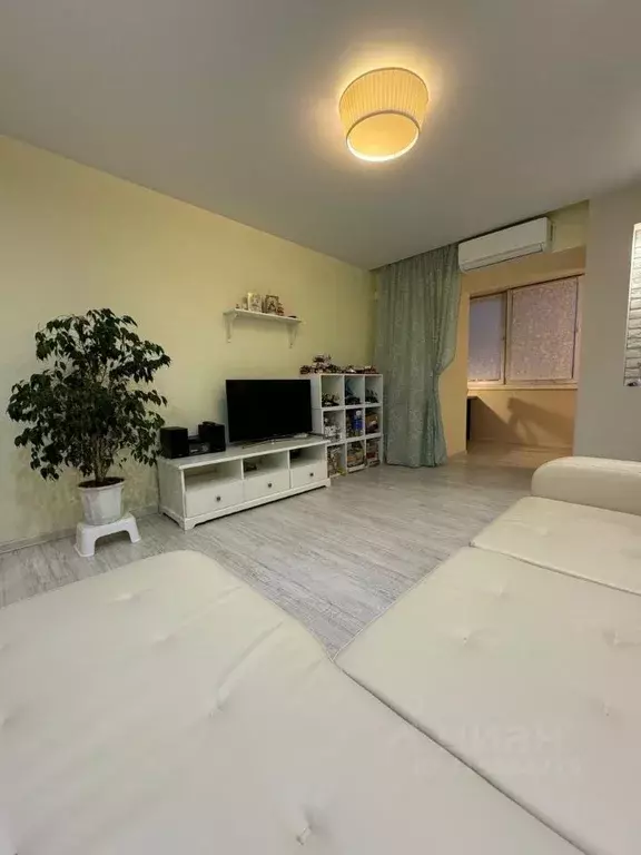 2-к кв. Кировская область, Киров ул. Карла Маркса, 42б (60.2 м) - Фото 1