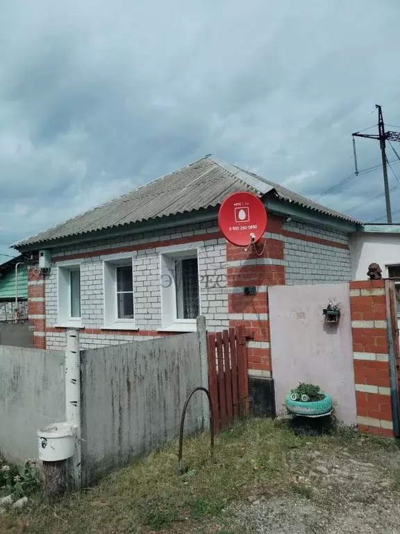 Дом в Белгородская область, Старооскольский городской округ, с. ... - Фото 2