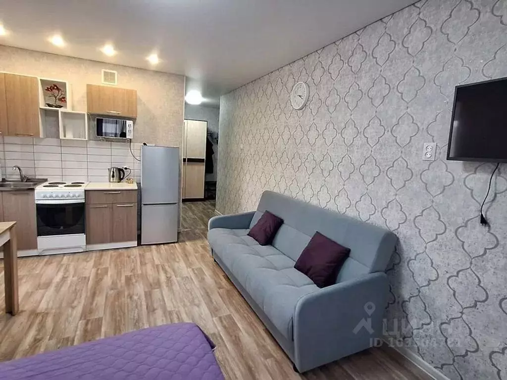 Студия Тюменская область, Тобольск 15-й мкр, 42 (35.0 м) - Фото 1