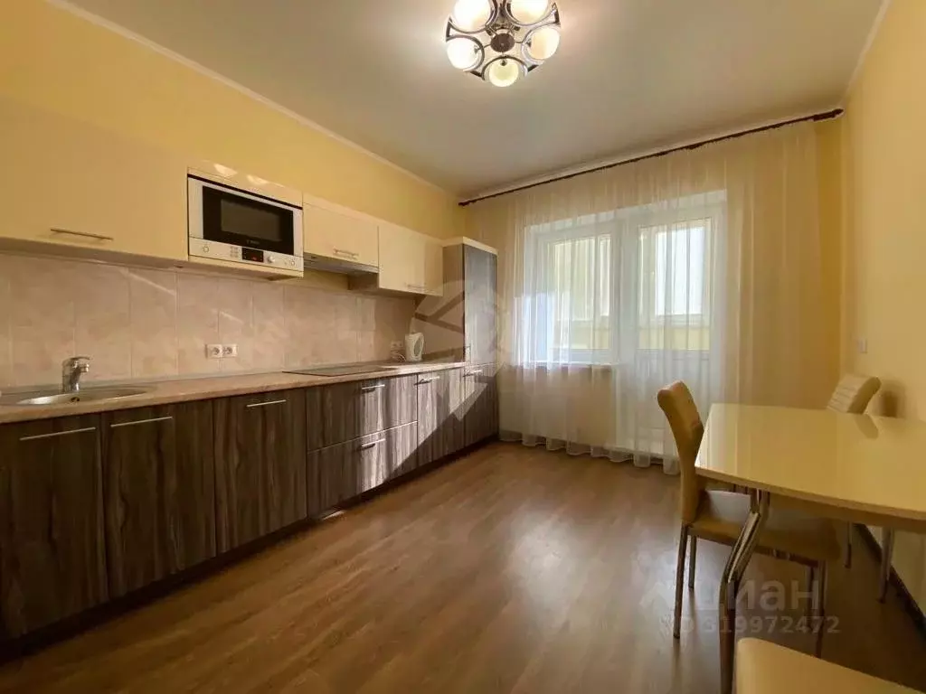 1-к кв. Белгородская область, Старый Оскол Степной мкр, 5 (52.0 м) - Фото 0