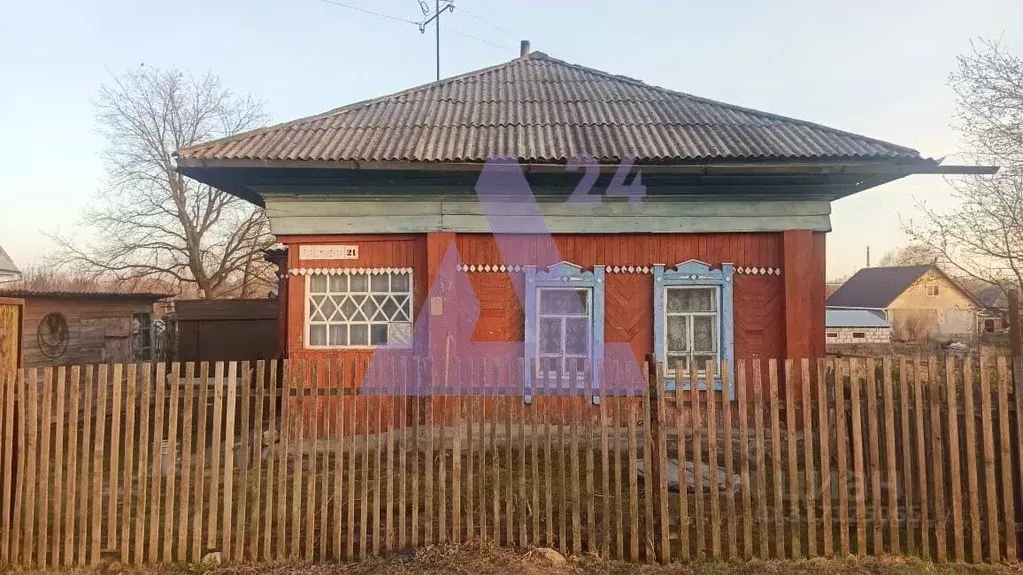 Дом в Алтайский край, Первомайский район, пос. Бажево ул. ... - Фото 0