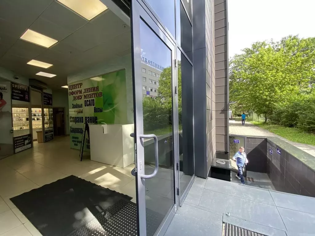 Торговая площадь в Калининградская область, Калининград Театральная ... - Фото 2