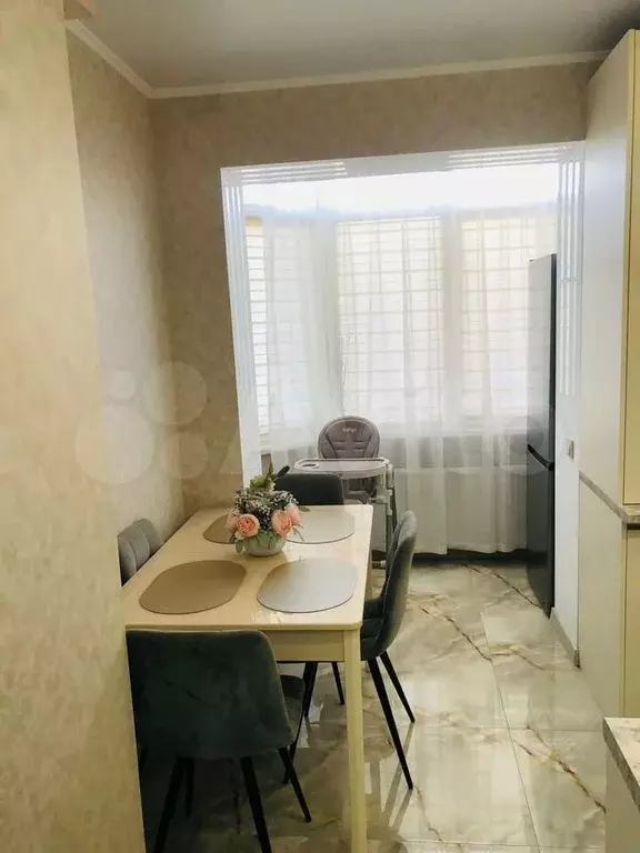 2-к. квартира, 55 м, 4/11 эт. - Фото 1