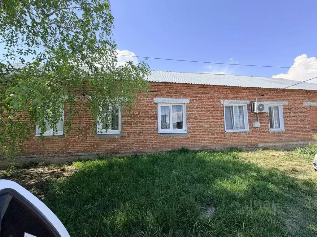 3-к кв. Саратовская область, Красноармейск ул. Танцорова, 8 (65.0 м) - Фото 1
