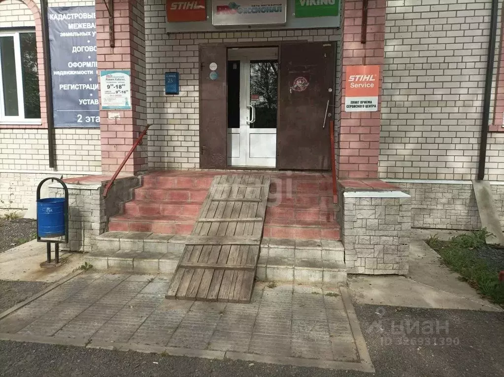 Помещение свободного назначения в Ярославская область, Данилов ул. ... - Фото 1