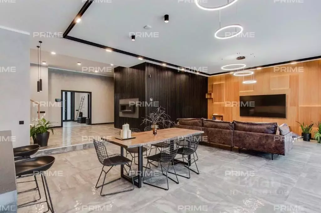 Коттедж в Московская область, Красногорск городской округ, д. ... - Фото 1