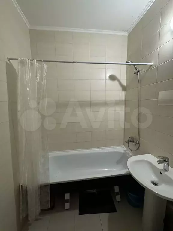 1-к. квартира, 38 м, 1/25 эт. - Фото 1