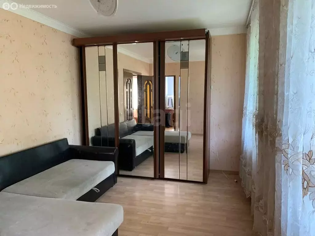 4-комнатная квартира: посёлок Новосиньково, 49 (59 м) - Фото 1