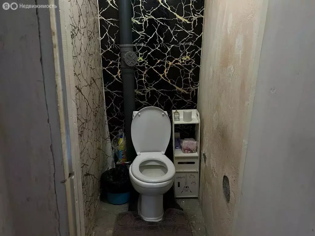 3-комнатная квартира: село Октябрьское, улица Павла Тедеева, 107Е (74 ... - Фото 2