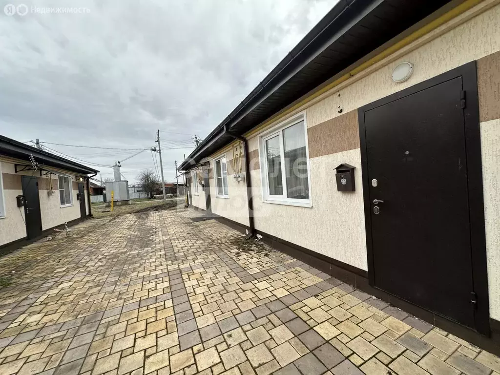 1-комнатная квартира: станица Роговская, Красноармейская улица, 1 ... - Фото 1