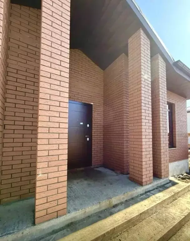 Дом в Ставропольский край, Ставрополь ул. Владимира Калмыкова, 13 (154 ... - Фото 2