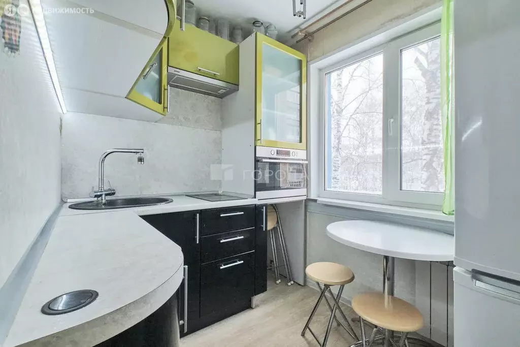 3-комнатная квартира: Томск, проспект Фрунзе, 125 (56.1 м) - Фото 2