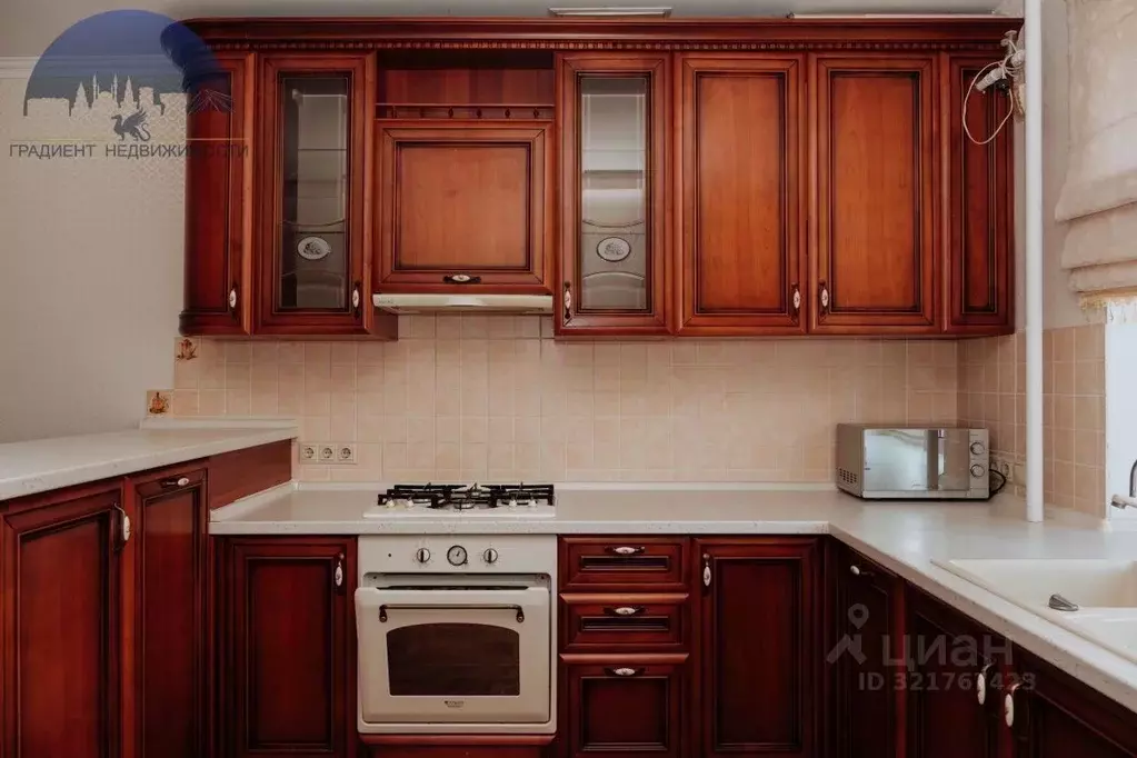 3-к кв. Татарстан, Альметьевск просп. Габдуллы Тукая, 36 (153.9 м) - Фото 1