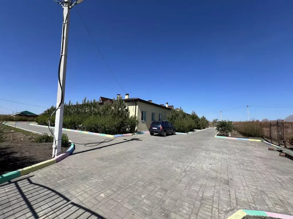 Участок в Астраханская область, Наримановский район, пос. ... - Фото 1