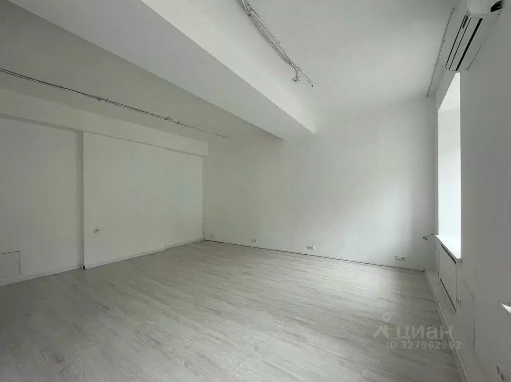 Офис в Москва Трехпрудный пер., 4С1 (100 м) - Фото 1