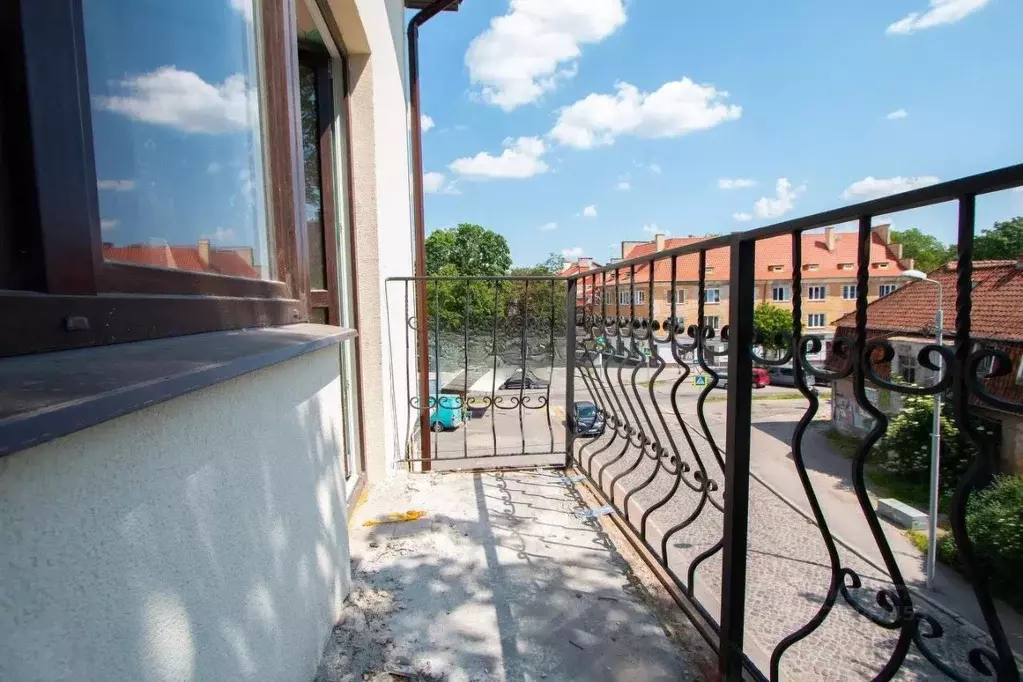 4-к кв. Калининградская область, Калининград ул. Чернышевского, 72А ... - Фото 1