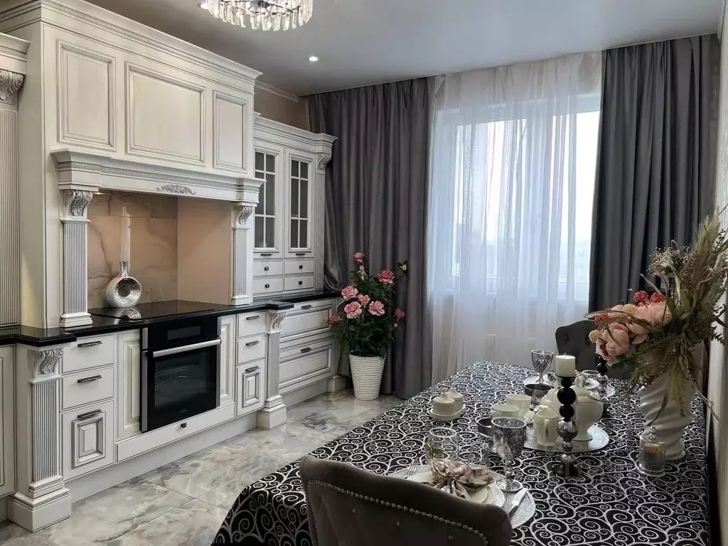 3-к кв. Московская область, Красногорск ул. Липовой Рощи, 6к2 (80.0 м) - Фото 1