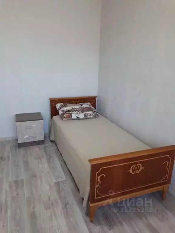 1-к кв. Воронежская область, Лиски ул. Энтузиастов, 11 (38.0 м) - Фото 0