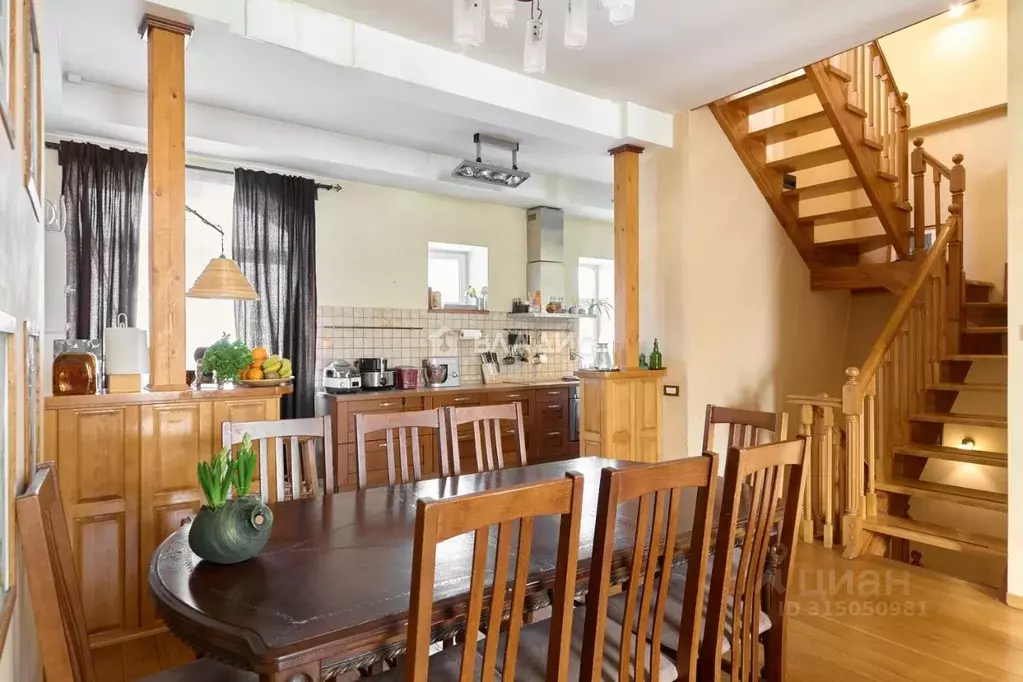 Таунхаус в Москва Куркинское ш., 40к4 (200 м) - Фото 1