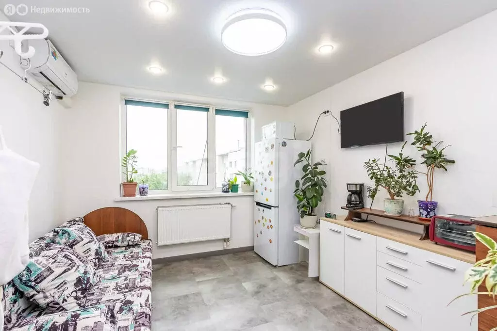 Квартира-студия: Тюмень, Ставропольская улица, 1В (15.1 м) - Фото 1