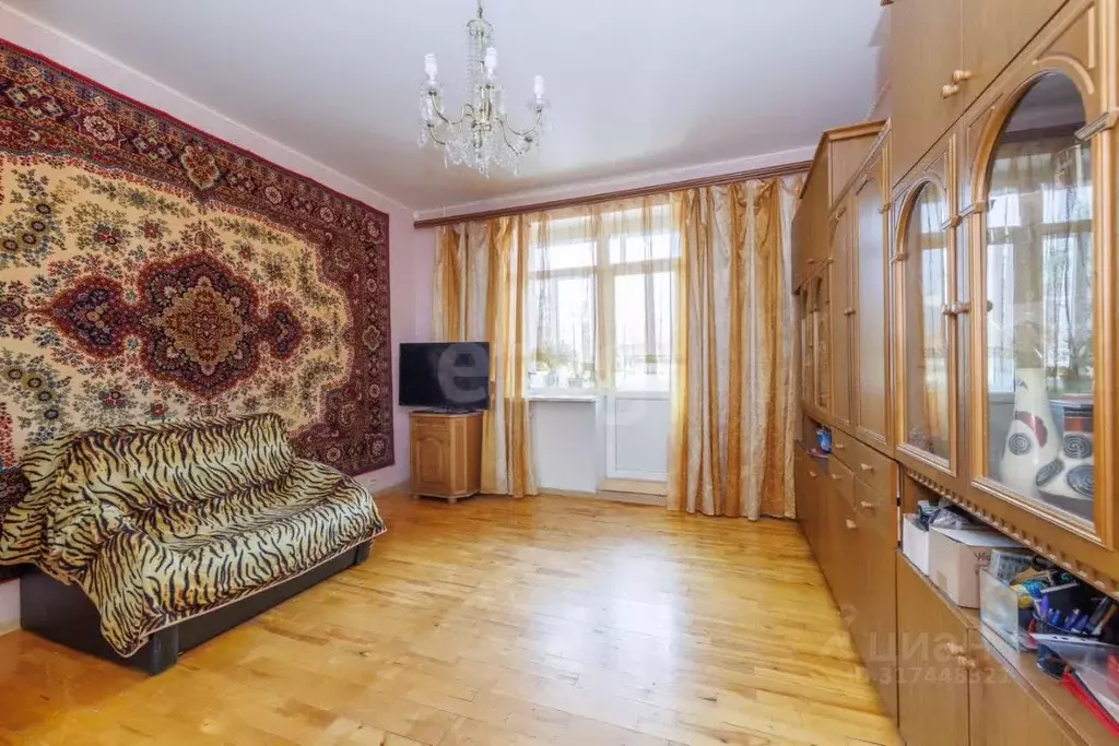 2-к кв. Брянская область, Брянск ул. 3-го Интернационала, 25А (71.5 м) - Фото 0