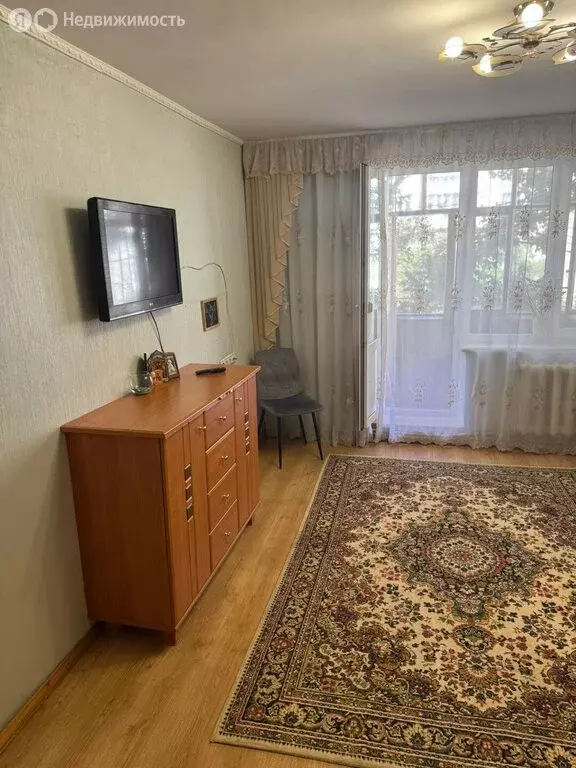 3-комнатная квартира: Саки, Советская улица, 6 (63.7 м) - Фото 2