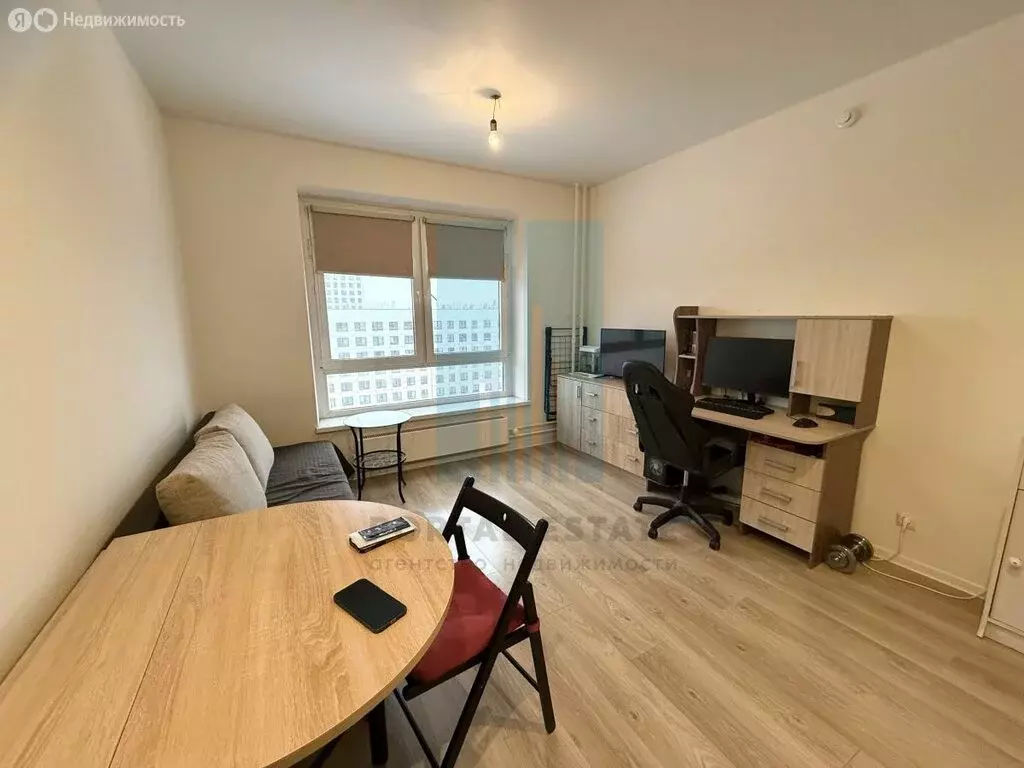 Квартира-студия: посёлок городского типа Боброво, Лесная улица, 8 (20 ... - Фото 1