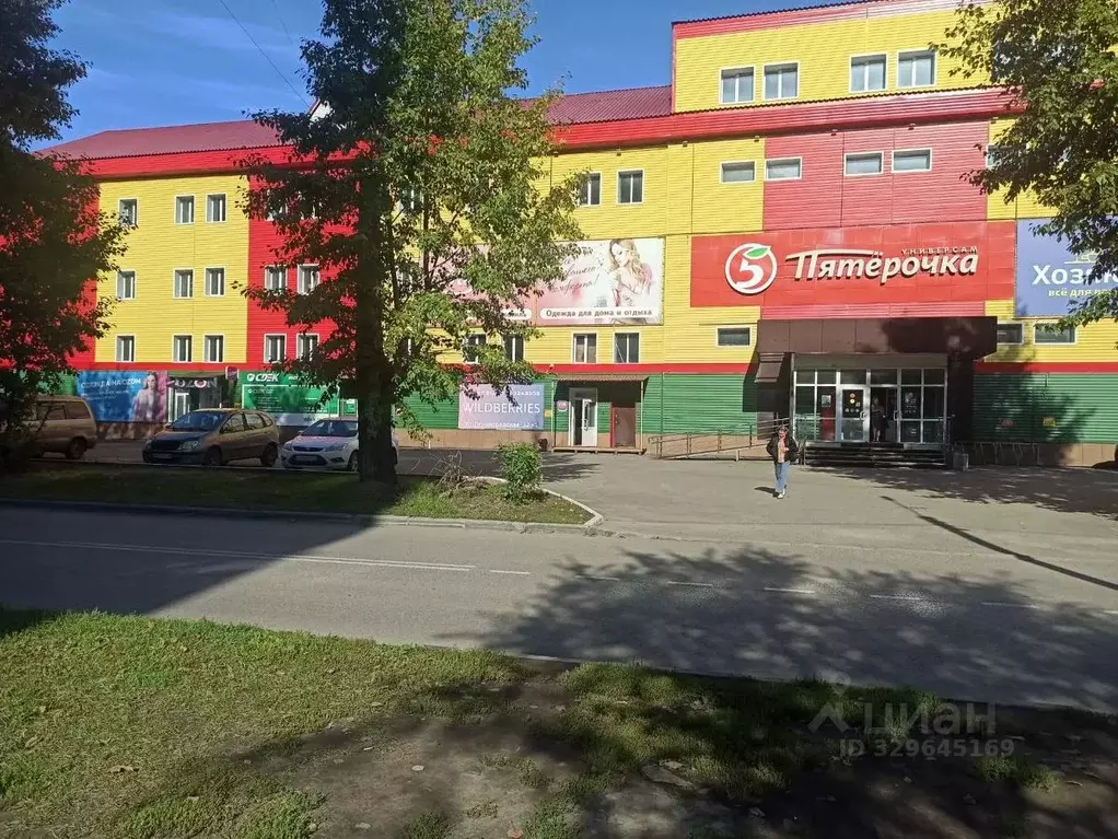 Офис в Алтайский край, Бийск Ленинградская ул., 22к1 (20 м) - Фото 1