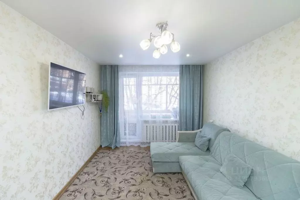 2-к кв. Тюменская область, Тюмень Ялуторовская ул., 12 (53.0 м) - Фото 1