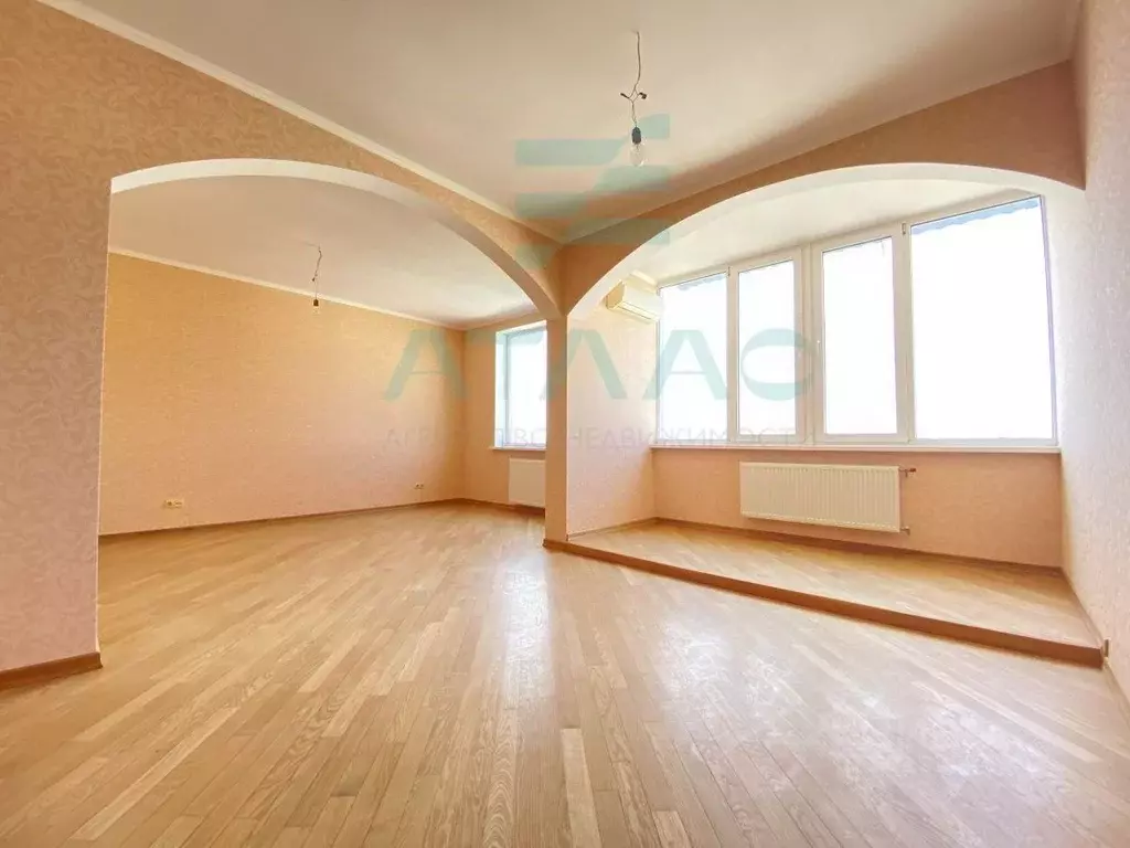 5-к кв. Крым, Симферополь ул. Исмаила Гаспринского, 9А (169.0 м) - Фото 1