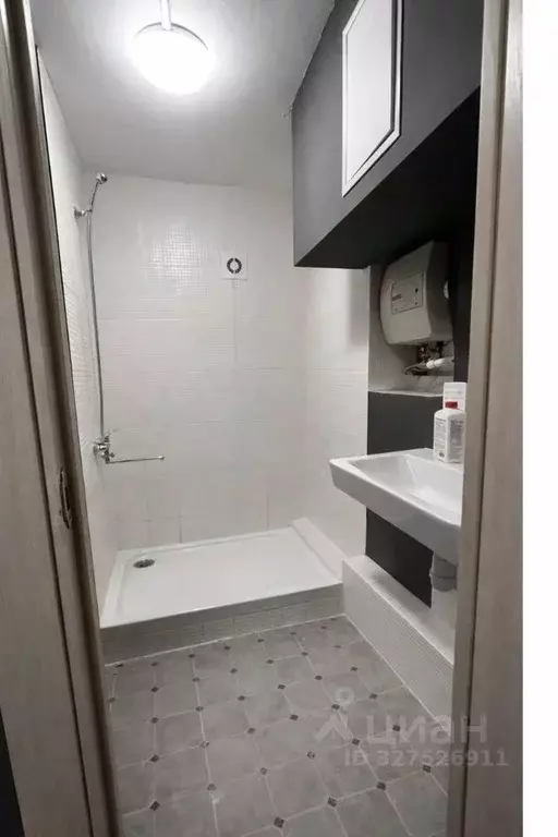 Помещение свободного назначения в Москва Краснодарская ул., 17 (250 м) - Фото 1