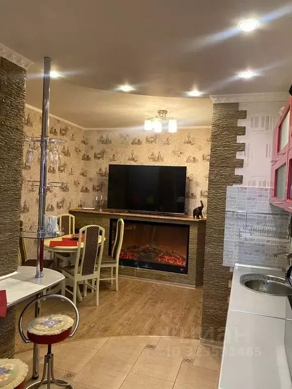 2-к кв. Псковская область, Великие Луки ул. Ботвина, 10/21 (59.0 м) - Фото 1