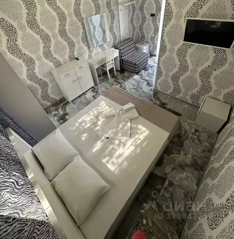 Комната Краснодарский край, Геленджик Курзальная ул., 32 - Фото 2