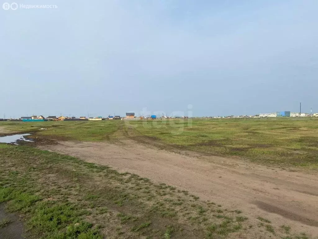 Участок в Республика Саха (Якутия), городской округ Якутск, село ... - Фото 0