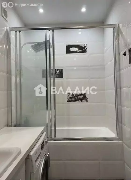 1-комнатная квартира: Химки, улица Бабакина, 15 (42.6 м) - Фото 1