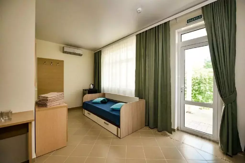 Комната Краснодарский край, Ейск ул. Шмидта, 38 - Фото 2