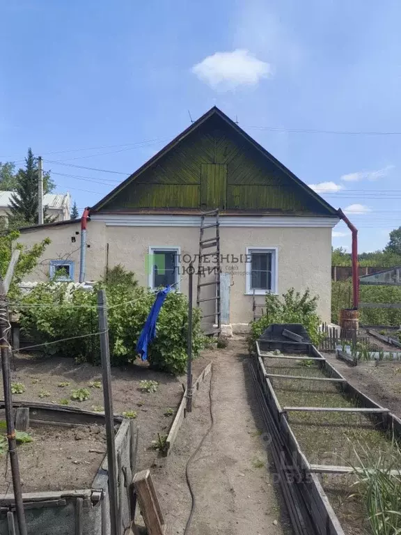 Дом в Иркутская область, Ангарск ул. Макаренко, 54 (53 м) - Фото 0
