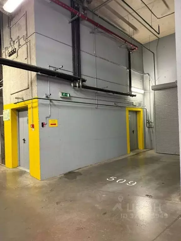 Гараж в Москва 1-й Нагатинский проезд, 11к1 (18 м) - Фото 1