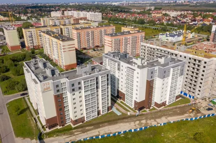 3-к. квартира, 81м, 1/9эт. - Фото 0