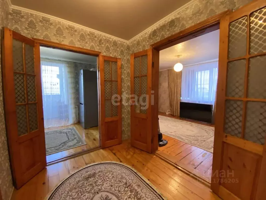 1-к кв. Дагестан, Каспийск ул. Байрамова, 10Б (40.0 м) - Фото 1