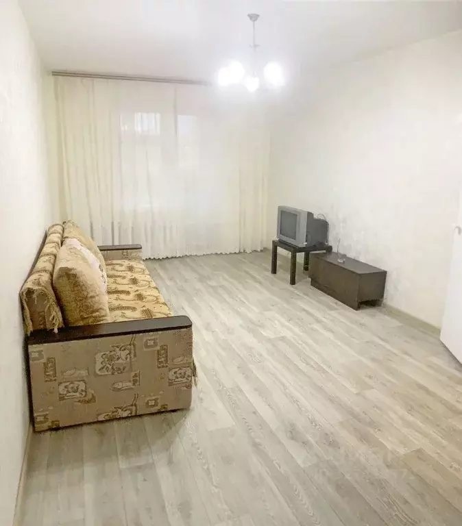 1-к кв. Башкортостан, Уфа Высотная ул., 14/2 (40.0 м) - Фото 0