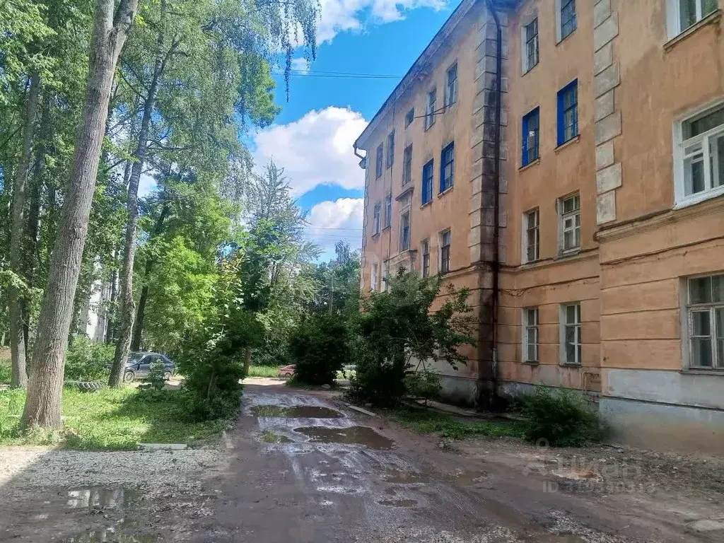 3-к кв. Псковская область, Остров ул. ДОС, 8 (99.1 м) - Фото 1