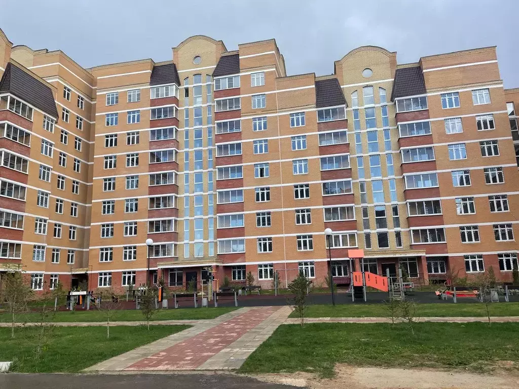 Продаётся 2-к квартира, 60.6 м - Фото 0