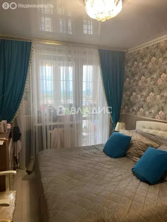 3-комнатная квартира: Стерлитамак, Вокзальная улица, 15 (61.6 м) - Фото 1