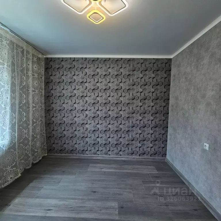 2-к кв. Краснодарский край, Абинск ул. Горького, 21 (36.1 м) - Фото 1